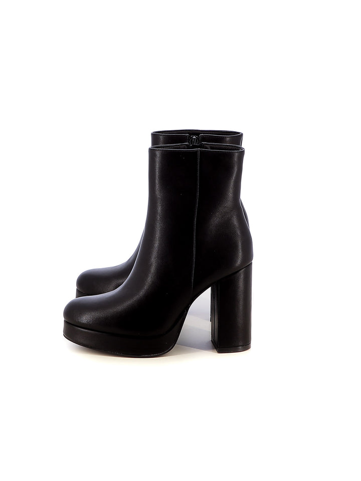 Tronchetti donna MINU RQ2023-36 nero | Costa Superstore