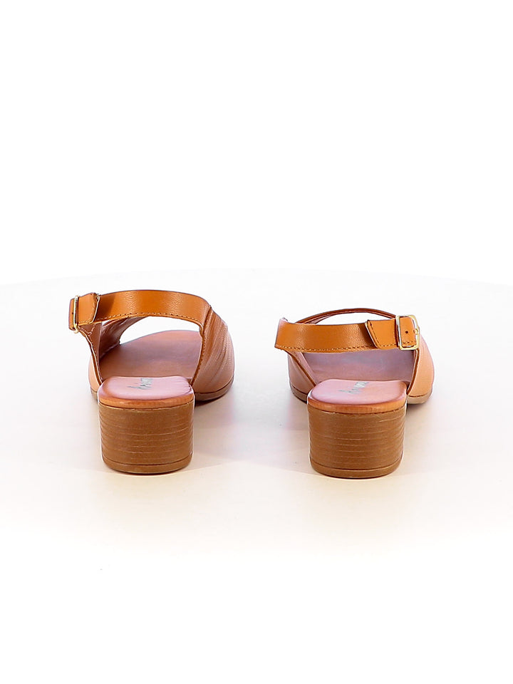 Sandali con cinturino donna ARIANNA 243065 cuoio | Costa Superstore