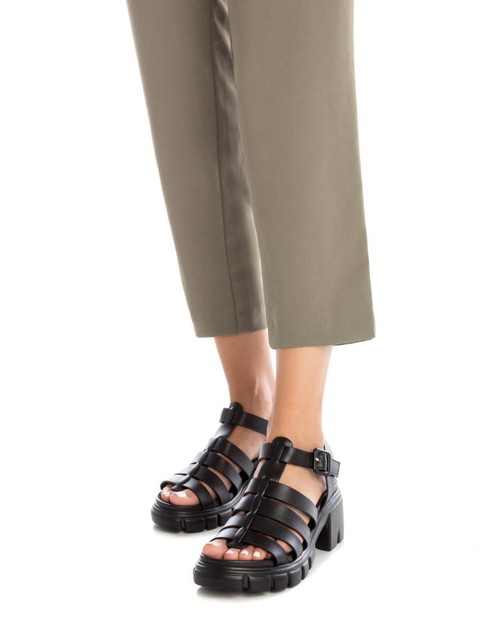 Sandali fasciati donna REFRESH 171540 nero | Costa Superstore