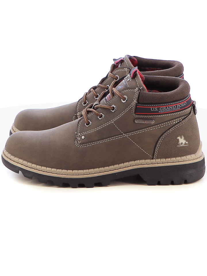 Scarponcini uomo US GRAND POLO GPM421000 marrone | Costa Superstore