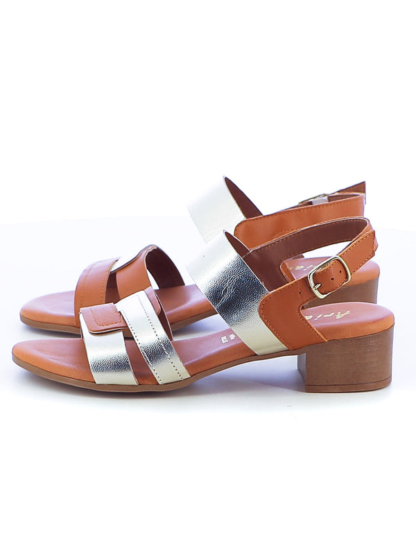 Sandali con cinturino donna ARIANNA 243215PC cuoio | Costa Superstore