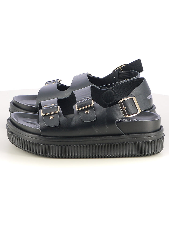 Sandali con cinturino donna SOLO SOPRANI SSW519N30 nero | Costa Superstore