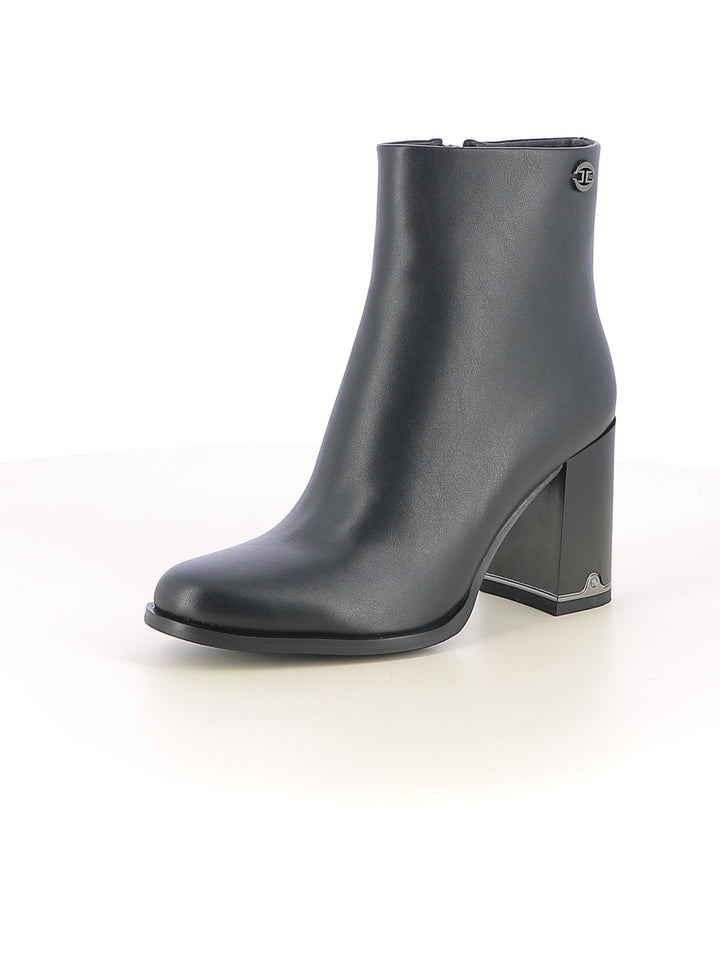 Tronchetti donna CARLA COTE K3894 nero | Costa Superstore