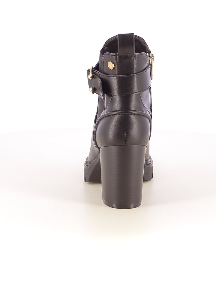 Stivaletti beatles donna XTI 144521 nero | Costa Superstore