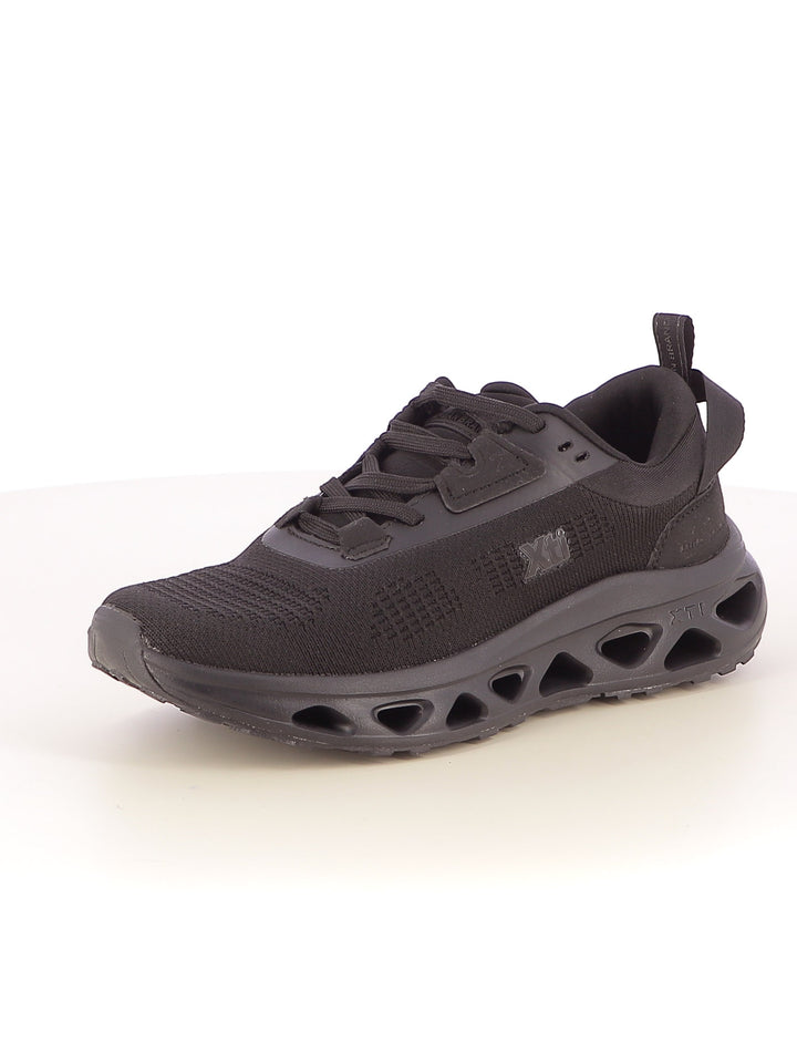 Sneakers sportive donna XTI 144543 nero | Costa Superstore